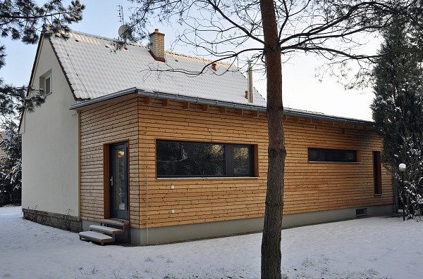 REKONSTRUKCE A DOSTAVBA RODINNÉHO DOMU V DOBŘICHOVICÍCH - 2