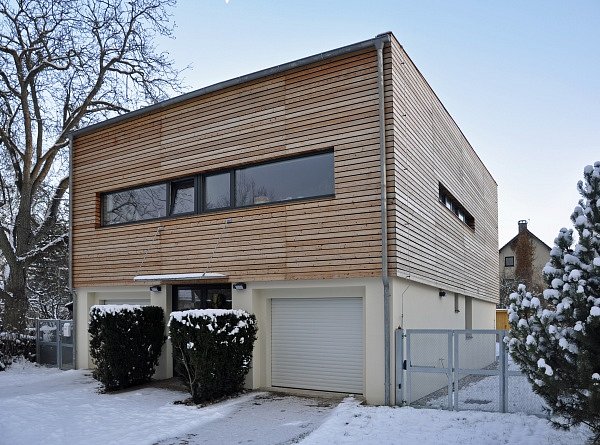 REKONSTRUKCE RODINNÉHO DOMU V DOBŘICHOVICÍCH-1
